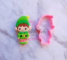 Cargar imagen en el visor de la galería, Cortador de Galleta Niño Elfo