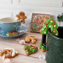Cargar imagen en el visor de la galería, Cortador de Galleta Pino (Colgante Para Tazas)