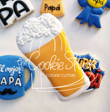 Cargar imagen en el visor de la galería, Cortador de Galleta Vaso de Cerveza