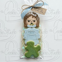 Cargar imagen en el visor de la galería, Set Cortadores de Galleta Exorcista (3 Piezas)