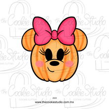 Cargar imagen en el visor de la galería, Cortador de Galleta Calabaza MinnieM