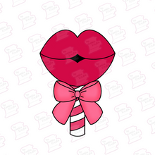 Cargar imagen en el visor de la galería, Cortador de Galleta Paleta Beso con Moño