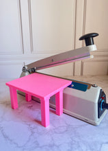 Cargar imagen en el visor de la galería, Mini Mesa para Sellador de Calor