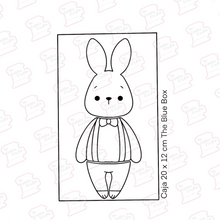 Cargar imagen en el visor de la galería, Set Cortadores de Galleta Conejito Traje (3 Piezas)