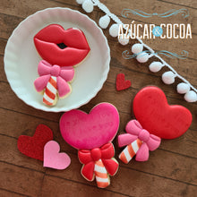 Cargar imagen en el visor de la galería, Cortador de Galleta Paleta Corazón con Moño