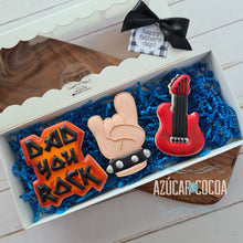 Cargar imagen en el visor de la galería, Set Cortadores de Galleta Dad You Rock