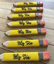 Cargar imagen en el visor de la galería, Cortador de Galleta Lápiz Delgado