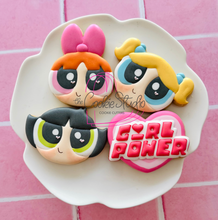 Cargar imagen en el visor de la galería, Set Cortadores de Galleta Chicas SP (4 Piezas)
