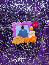 Cargar imagen en el visor de la galería, Cortador de Galleta Retrato Ofrenda
