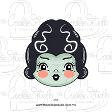 Cargar imagen en el visor de la galería, Cortador de Galleta Novia Frankenstein
