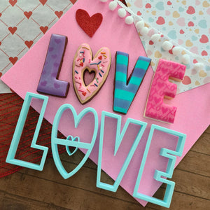 Set Cortadores de Galleta LOVE (4 piezas)