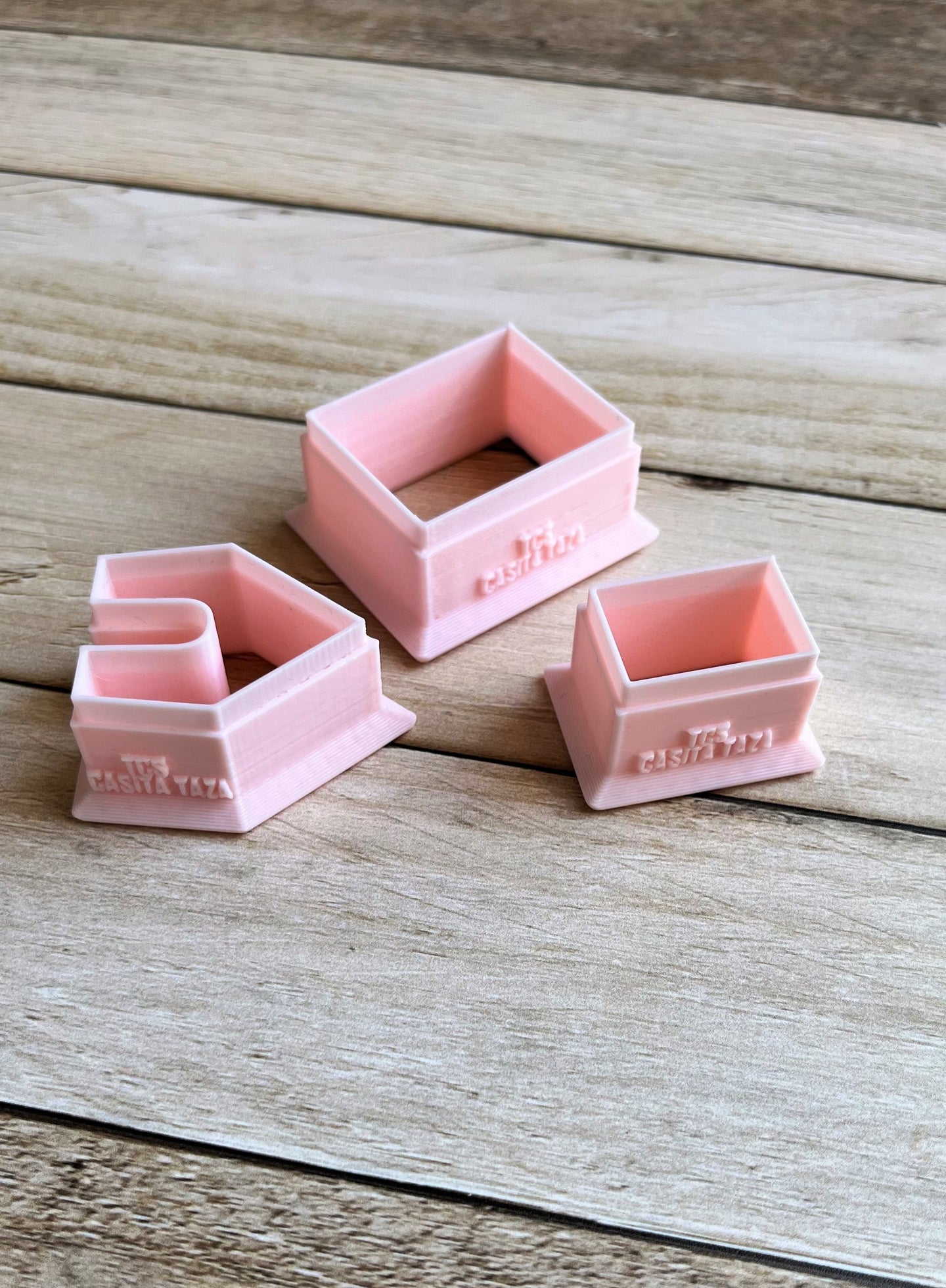 Set de Cortadores de Galleta Casita Jengibre Para Tazas (3 Piezas)