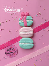 Cargar imagen en el visor de la galería, Cortador de Galleta Macarrón con Moño
